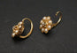 Boucles d'oreilles Boucles d'oreilles dormeuses anciennes en or jaune 18 carats, diamants et perles 58 Facettes 1043275