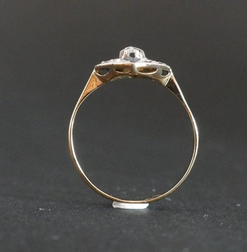 Bague 56 Bague Art déco sertie de diamants et saphirs en or 18 carats 58 Facettes