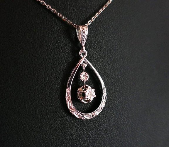 Pendentif Pendentif Art déco en or blanc 18 carats avec diamants 58 Facettes