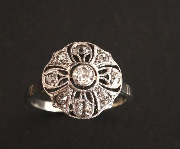 Bague 54 Bague fleur Art déco en or blanc 18 carats et platine, diamants 58 Facettes 1084362