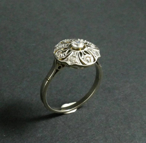Bague 54 Bague fleur Art déco en or blanc 18 carats et platine, diamants 58 Facettes 1084362