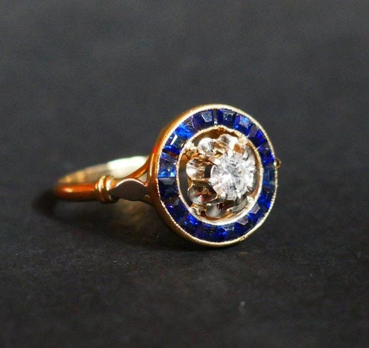 Bague 55.5 Bague entourage en or 18 carats, diamant et saphirs Verneuil 58 Facettes C49-02