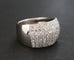 Bague 54 Bague pavée de diamants en or blanc 18 carats 58 Facettes