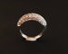Bague 54.5 Bague pavée de diamants en or blanc 18 carats 58 Facettes