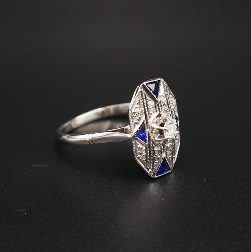Bague 55.5 Bague Art déco en or blanc 18 carats, diamants et saphirs 58 Facettes B70-04