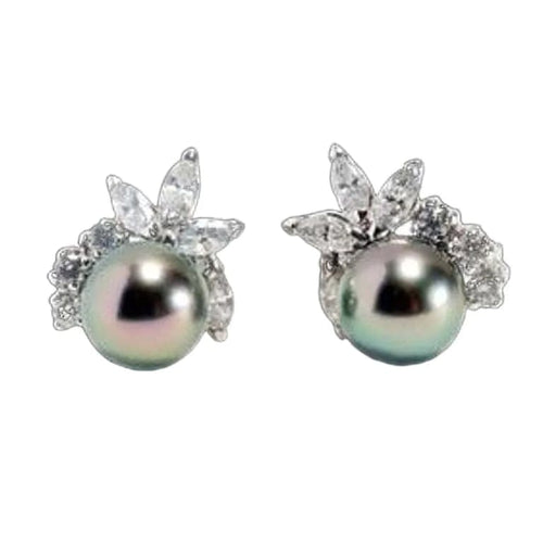 Boucles d'oreilles Boucles d’oreilles en or blanc 18 carats avec perles de Tahiti et diamants 58 Facettes MG-201154