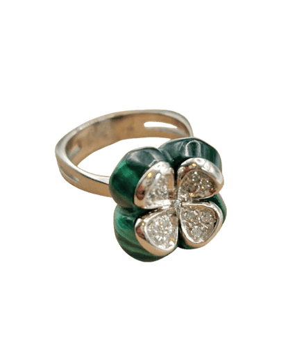 Bague 55 Bague trifleur en or blanc 18 carats, malachite et diamants 58 Facettes