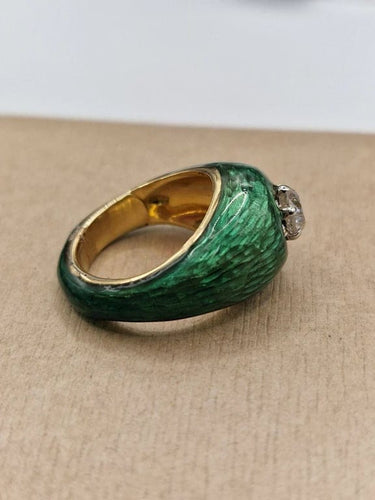 Bague 48 Bague vintage en or jaune 18 carats, émail et diamant taille ancienne 58 Facettes
