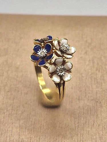 Bague 54 Bague vintage motif bouquet de fleurs en or jaune 18 carats et émail 58 Facettes