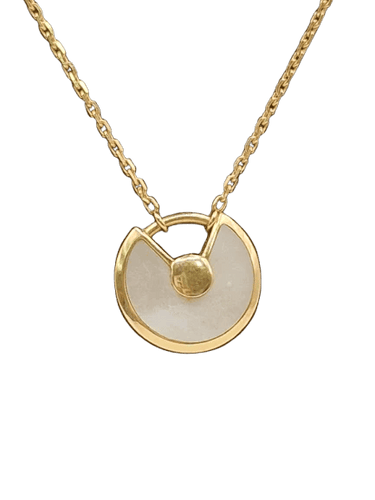 Pendentif Cartier - Pendentif amulette en or jaune 18 carats, nacre et diamant 58 Facettes