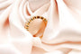 Bague 53 Alliance - Bague en or jaune 750 sertie de 21 diamants 58 Facettes 240223