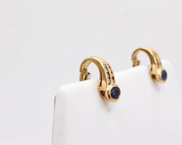 Boucles d'oreilles Boucles d'oreilles clips en or 18 carats saphir et diamants 58 Facettes 240431