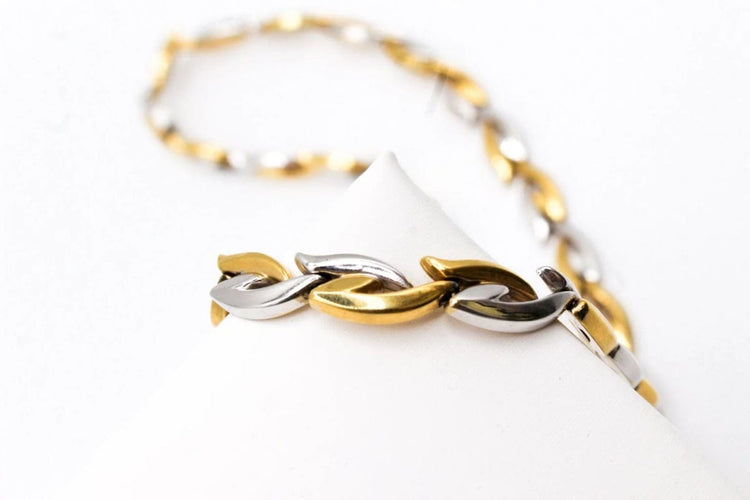Collier Collier motif feuilles entrelacées en or blanc et jaune 750 58 Facettes 240004