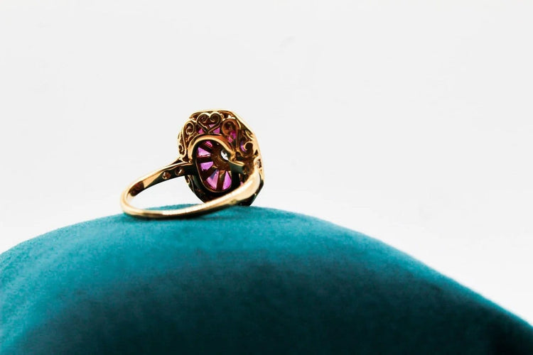 Bague 54 Bague en or jaune 18 carats rubis et diamants 58 Facettes 240344