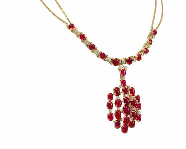 Collier Collier - Cabochons de rubis et diamants en or jaune 750 58 Facettes 240040