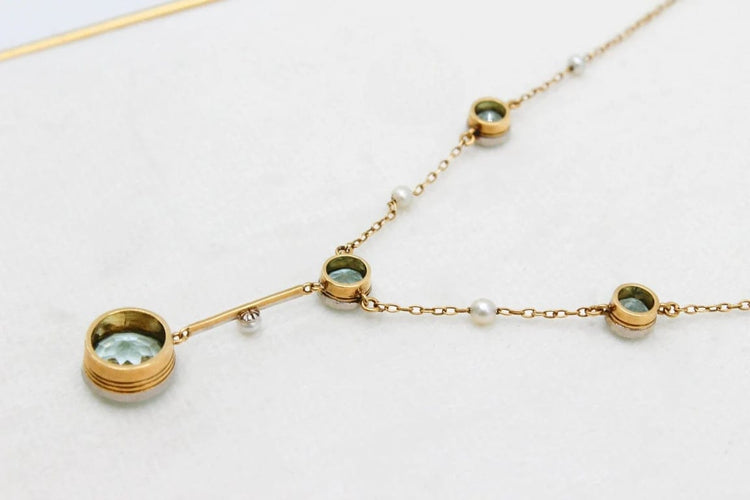 Collier Collier ancien en or jaune et platine, aigues-marines et perles 58 Facettes 240670