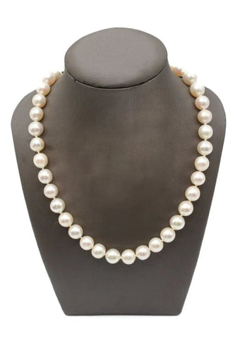 Collier Collier de perles avec fermoir en or blanc 18k et diamants 58 Facettes 250158
