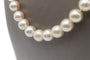 Collier Collier de perles avec fermoir en or blanc 18k et diamants 58 Facettes 250158