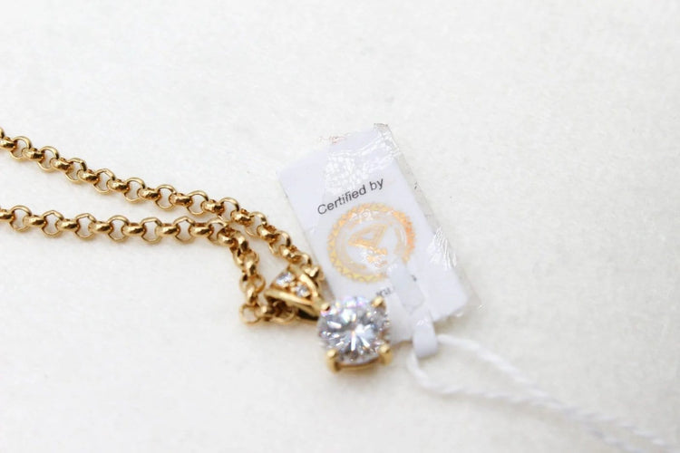 Pendentif Pendentif en or jaune et diamants naturels 58 Facettes 240306