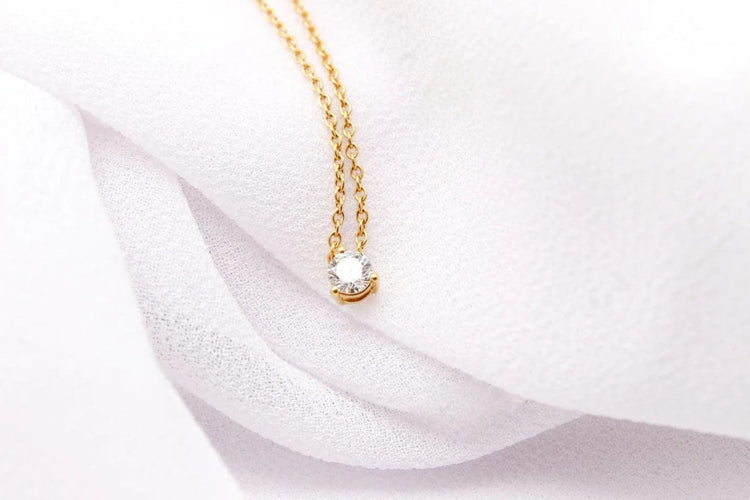 Collier Collier point lumineux en or jaune 750 et diamant 58 Facettes 250133