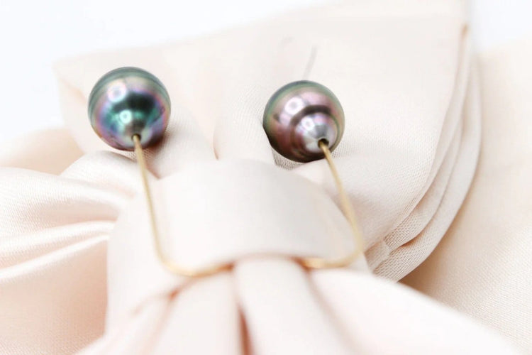 Boucles d'oreilles Boucles d'oreilles en or jaune et perles de Tahiti 58 Facettes 250193