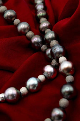 Collier Collier en perles de Tahiti en or blanc 750 58 Facettes 240132