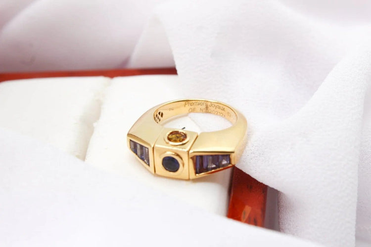 Bague 53 Premiers Joyaux - Bague motif carré en or jaune et pierres fines 58 Facettes 250199