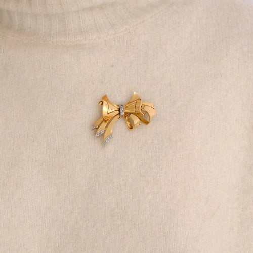 Broche Broche nœud 1940 en or jaune et platine avec diamants 58 Facettes