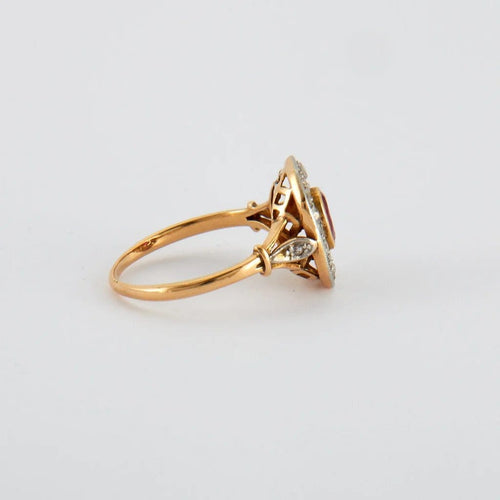 Bague 56 Bague ancienne en or blanc et jaune, rubis et diamants 58 Facettes