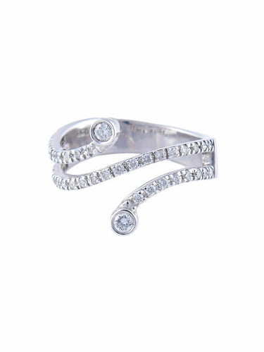 Bague 55 Bague en or blanc 18 carats sertie de diamants 58 Facettes