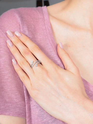 Bague 55 Bague en or blanc 18 carats sertie de diamants 58 Facettes
