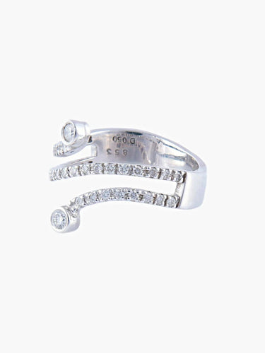 Bague 55 Bague en or blanc 18 carats sertie de diamants 58 Facettes