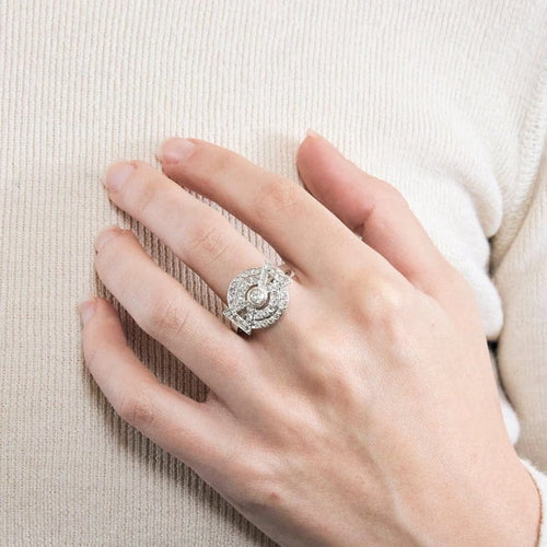 Bague 56 Bague Art déco - Diamants en platine vers 1925 58 Facettes