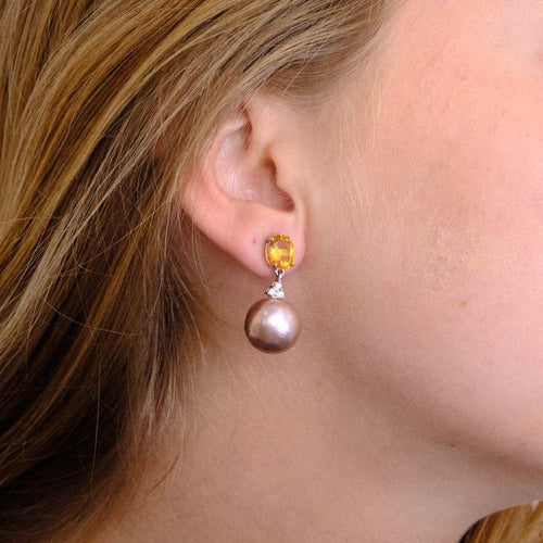 Boucles d'oreilles Boucles d’oreilles en or blanc 585, perles, citrines et diamants 58 Facettes