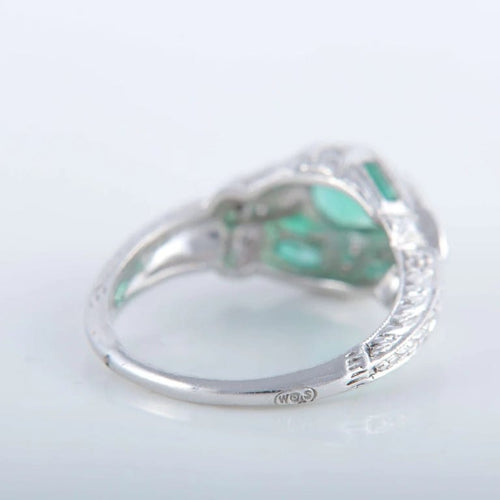 Bague 53 Bague Art déco en platine avec émeraude et diamants 58 Facettes 1