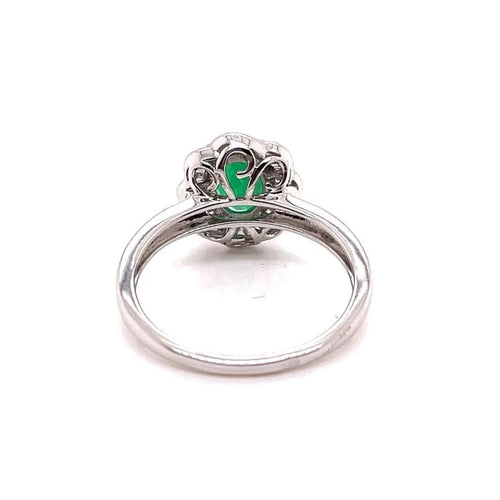 Bague 56 Bague marguerite en or blanc avec émeraude et diamants 58 Facettes