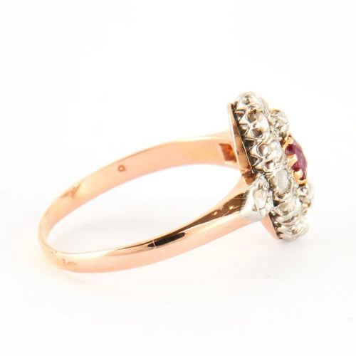 Bague 55 Bague ancienne rubis et diamants en or jaune 18 carats 58 Facettes