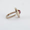 Bague 56 Bague en or jaune et blanc, rubis et diamants 58 Facettes
