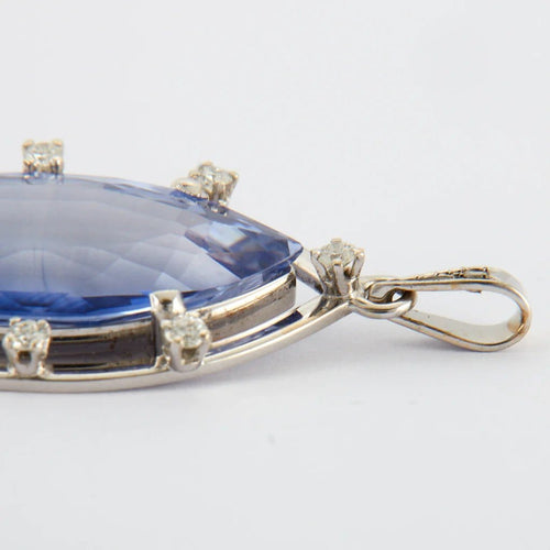 Pendentif Pendentif ancien en or blanc, diamants et pierre bleue de synthèse 58 Facettes