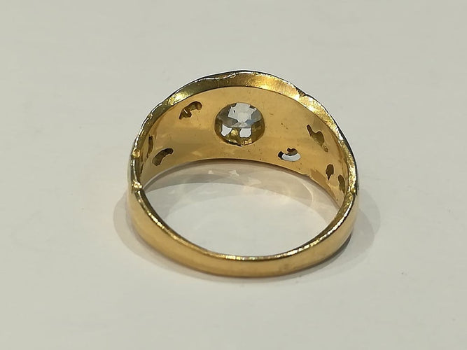Bague 57 Bague Art nouveau en or jaune 750 sertie d’un diamant 58 Facettes