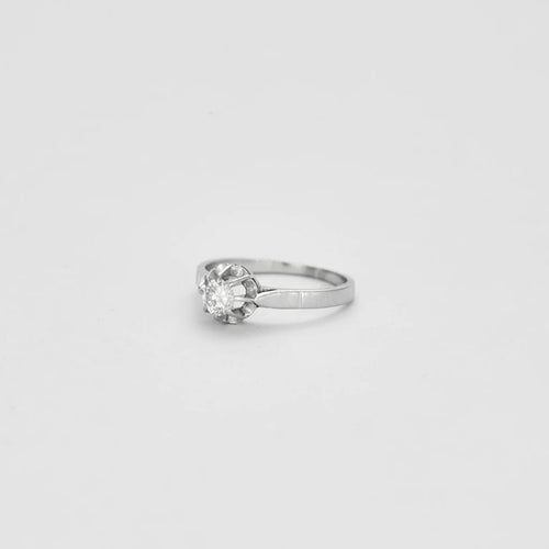 Bague 49 Bague solitaire en or blanc 18K avec diamant 0,18 ct 58 Facettes