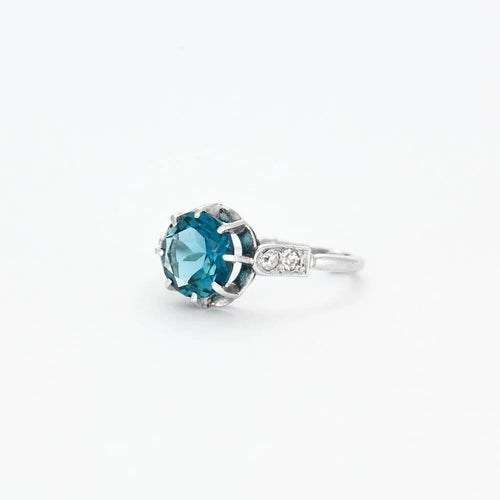 Bague 50 Bague ancienne - Topaze bleue London Blue et diamants en or blanc 58 Facettes