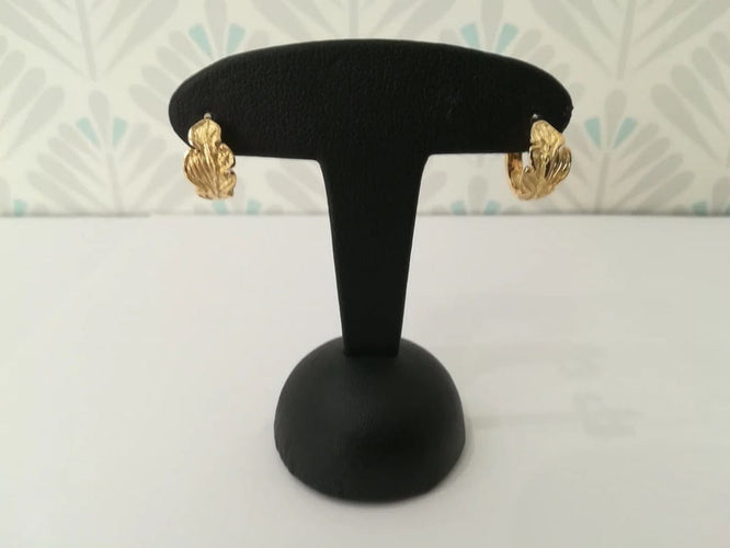 Boucles d'oreilles Boucles d'oreilles feuilles en or jaune et or blanc 18K 58 Facettes