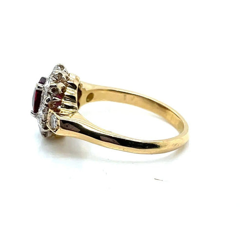Bague 55 Bague entourage en or jaune et blanc, émeraude et diamants 58 Facettes