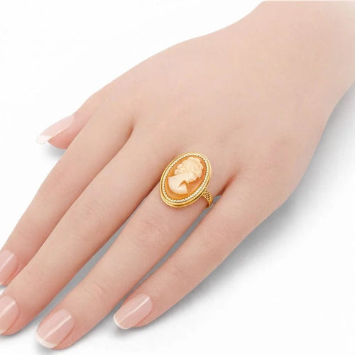 Bague 53 Bague camée coquille en or rose 18 carats 58 Facettes