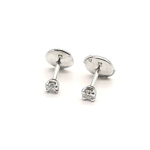 Boucles d'oreilles 1.30 grammes Boucles d’oreilles puces en or blanc 18 carats et diamants 58 Facettes