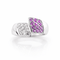 Bague 54 Bague en or blanc, diamants et saphirs roses 58 Facettes