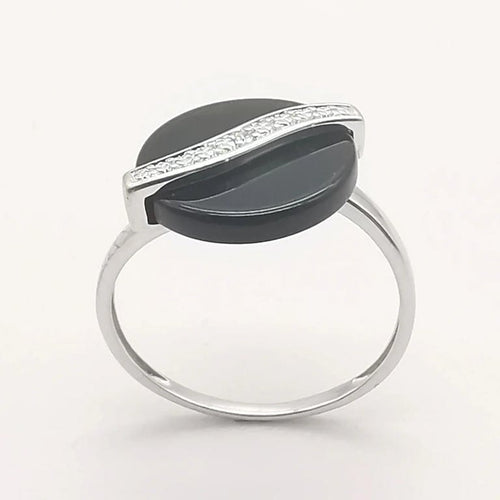 Bague 56 Bague en or blanc 18 carats avec onyx et diamant 58 Facettes