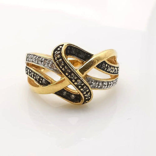 Bague 56 Bague en or jaune 18 carats sertie de diamants 58 Facettes