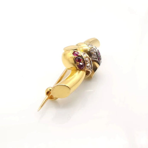Broche Broche en or jaune 18 carats avec diamants et rubis 58 Facettes